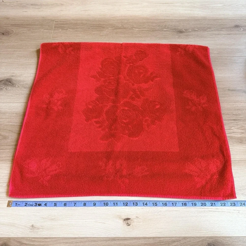 Cannon Cavalier Red Floral Bath Towel Vintage Cotton Fringe Made In USA